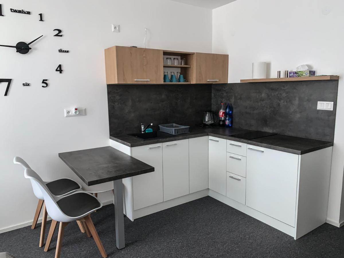 Apartmán J&J Bešeňová Besenova Exterior foto